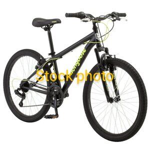 Mongoose Excursion Mountain Bike 21 Speed w/ 24 Inch Wheels BLACK/NEON GREEN